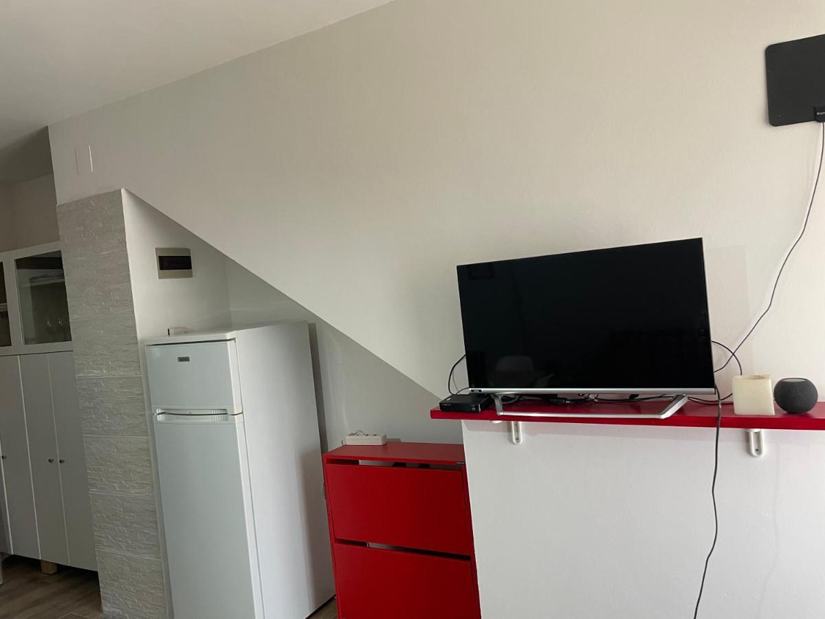 Lake Apartment Ischia Red Tenna Eksteriør billede